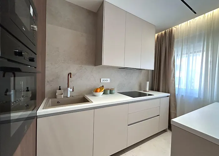 Ana With Private Parking Appartement *