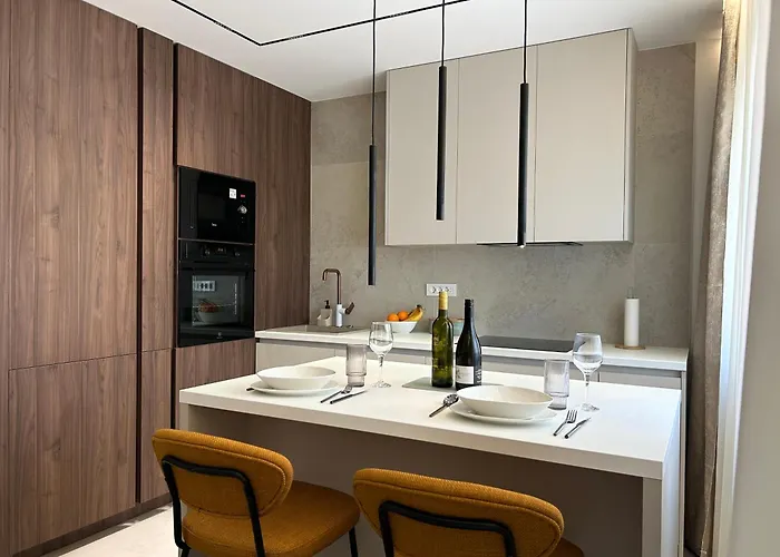 Appartement Ana With Private Parking Makarska