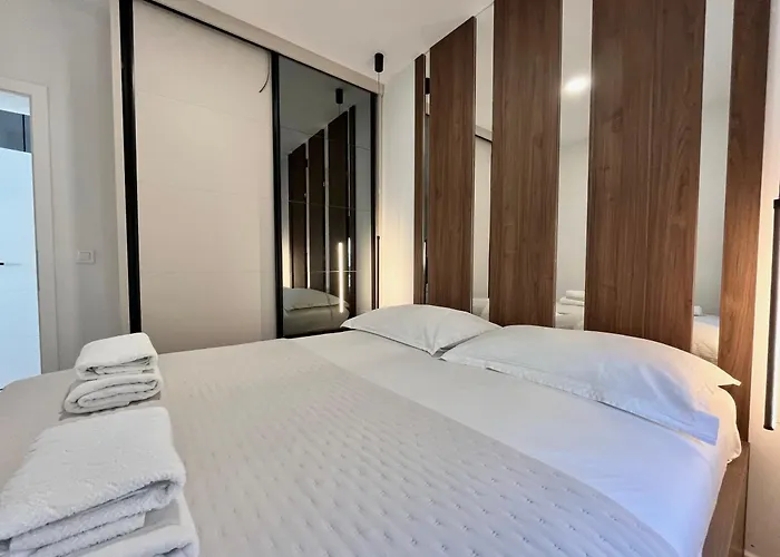 Appartement Ana With Private Parking Makarska