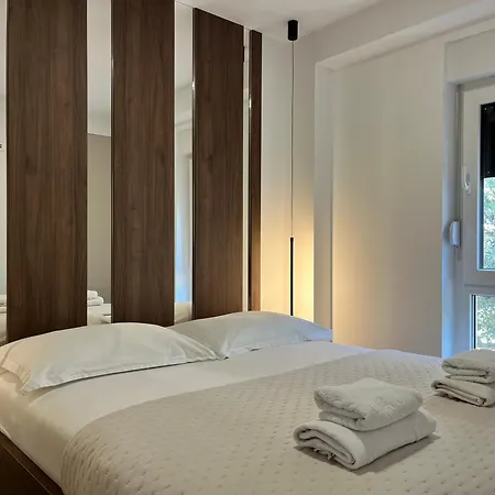 Lejlighed Ana With Private Parking Makarska
